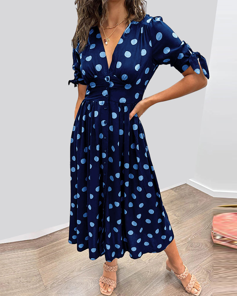 Liv™ | V-neck dress with polka dot pattern