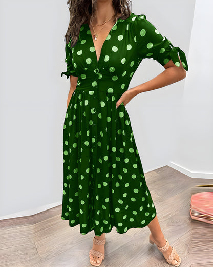 Liv™ | V-neck dress with polka dot pattern