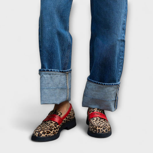 Amanda™ | Leopard Pattern with Round Toe