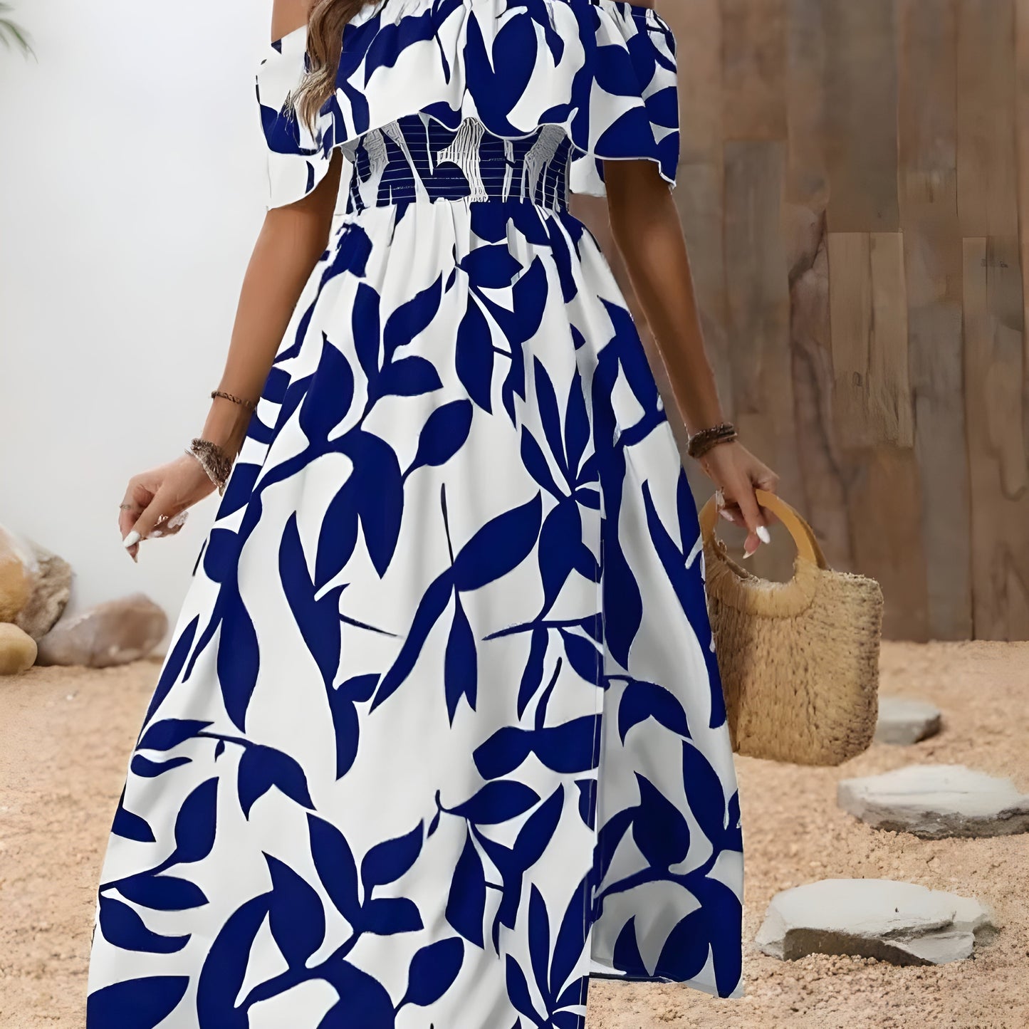 Alva™ | Airy maxi dress with timeless elegance